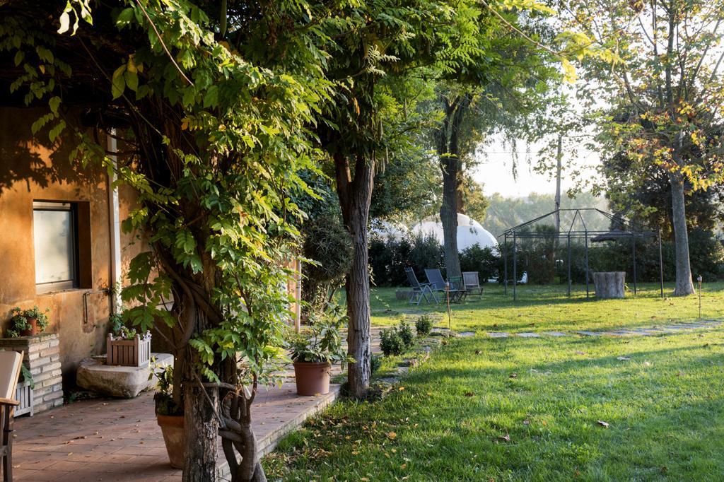 Mil Estrelles Villa Cornellá de Terri Dış mekan fotoğraf